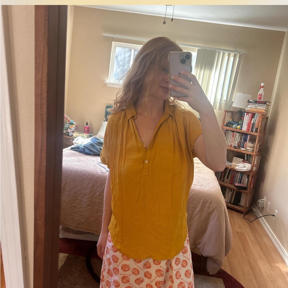 yellow poplin button up from madewell - Picture 4 of 5